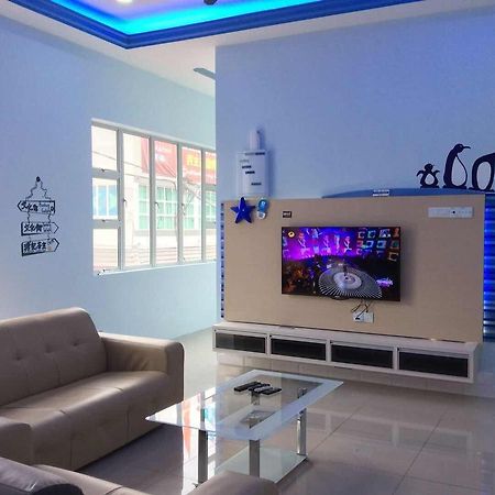 Bentong Street View Guest House 文冬街景旅馆 Kampong Chabang Esterno foto